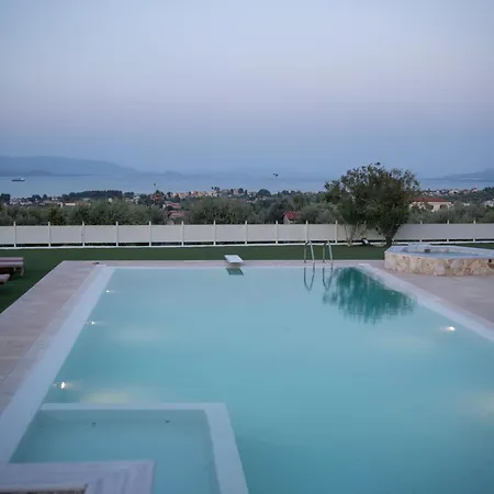 Marina Paralia Avlidhos