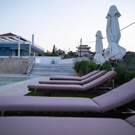 Marina Paralia Avlidhos